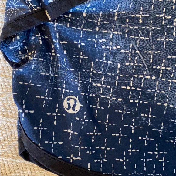 Lululemon speed shorts - Picture 2 of 3